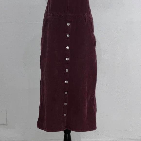 Burgundy Levi’s corduroy overall dress - Picture 3 of 13